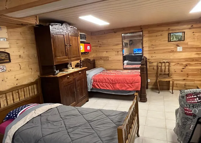 Au Bord De La Mare *